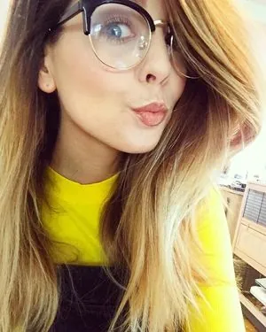 Zoë Sugg