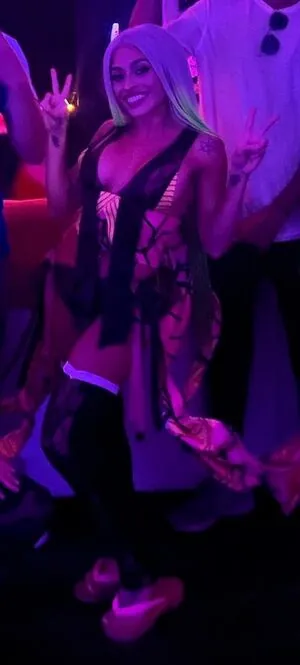 Zelina Vega