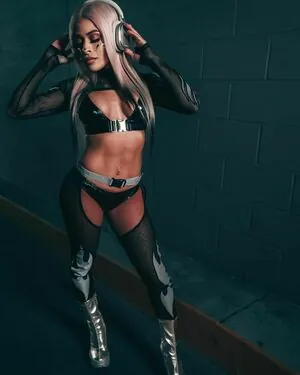 Zelina Vega